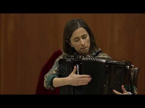 PERPENDICULAR | Inês Vaz