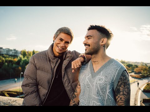 Ezio Oliva, Carlos Baute - Sevilla ( Video Oficial)