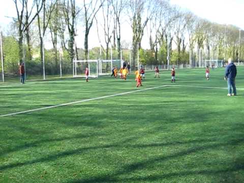 Zwaluwen Utrecht '11 F8 - Focus 07 F4 3e doelpunt Luuk