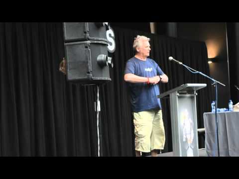 Richard Dean Anderson - FACTS 2016 (My Question in Q&A)
