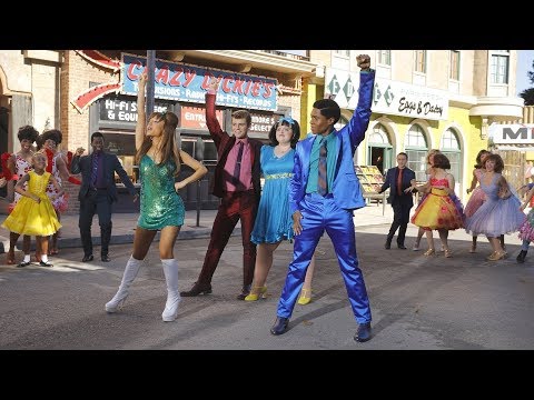 Hairspray Live! - Preview Performance (Macy's Thanksgiving Day Parade)