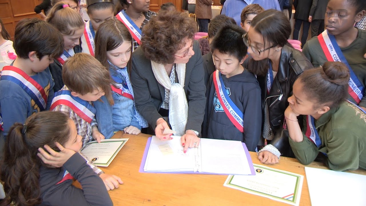 Hommage au résistant Bernard Courtault
