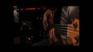 Video studio report - Bass