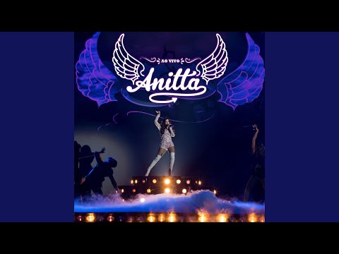Videoclip de Cachorro eu tenho em casa (Ao vivo) — Anitta
