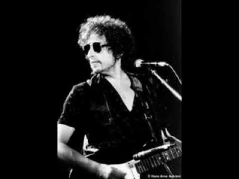 Bob Dylan """""""""""" Emotionally Yours + Lyrics