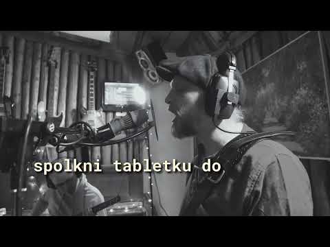 bOŽÍ mUKA - bOŽÍ mUKA - Hrany