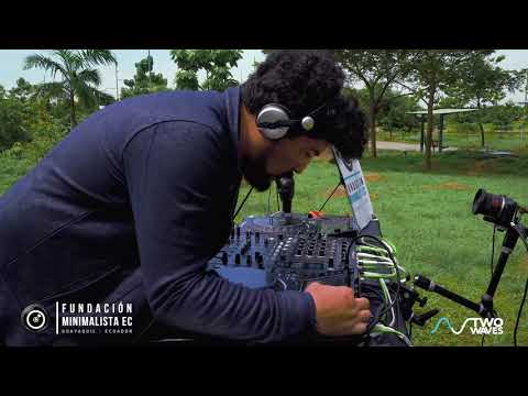 George Levi | Parque Samanes | Minimal