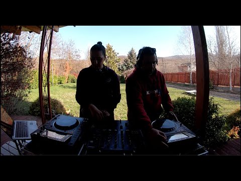 Marga Sol & Darles Flow - B2B Weekend Deep House Live Dj Set ❤️🏠🎵