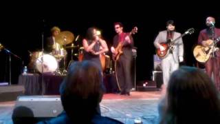 Sharon Jones Introducing The Dap Kings (Live At The Jefferson Theater)
