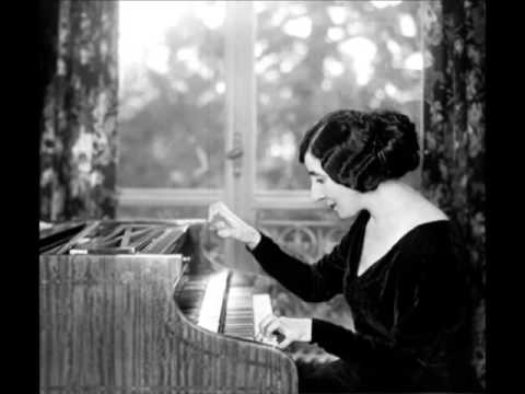 Wanda Landowska plays three Polish Dances