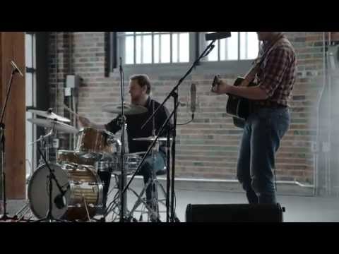 Blake Berglund & The Vultures - Word's Gettin' Around