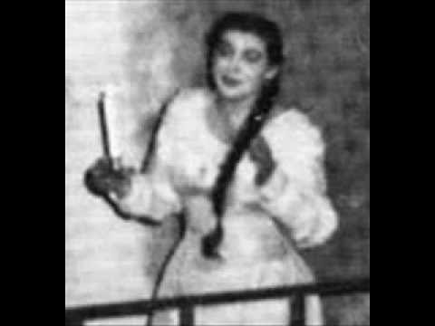 Callas breaks glass with super human E6 at the end of Caro Nome