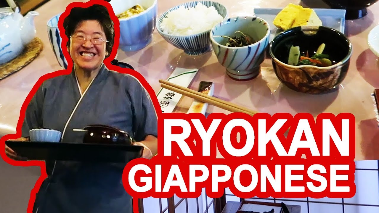 COLAZIONE GIAPPONESE IN RYOKAN TRADIZIONALE