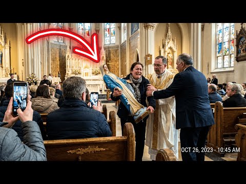 Una donna ha cercato di buttare giù la statua della Vergine Maria durante la messa... e qualcosa ...