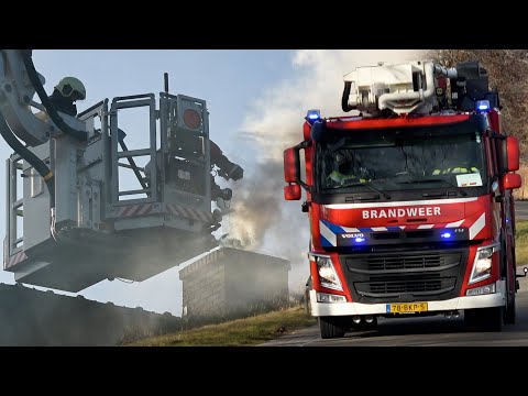[20.02.2021] Brandweer lange tijd bezig met brand in schoorsteen Jeltingalaan Buitenpost