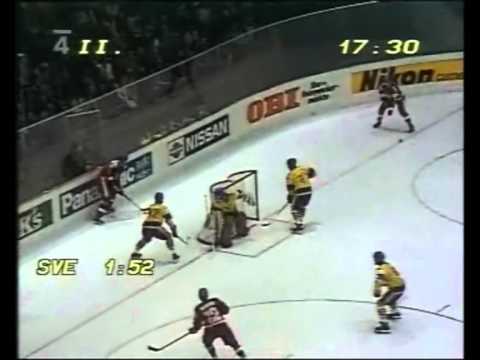 IIHF WC  1985   Czechoslovakia -  SWEDEN  7-2