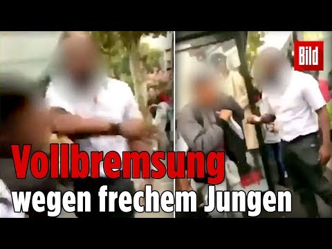 Busfahrer schlägt Jungen nach Vollbremsung