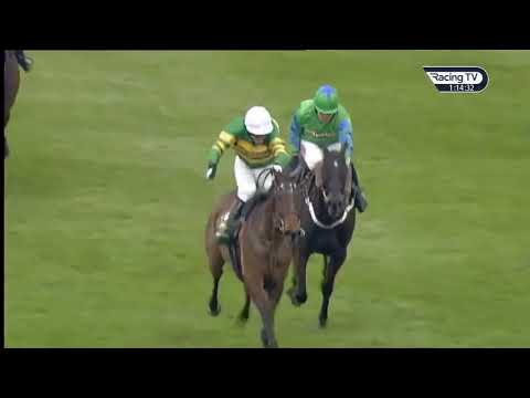 Don't Push It winning the 2010 Grand National