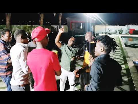 Villager SA feat. Shandesh & Krusher - Thandaza