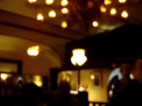 Rino's Italian Restaurant and Singing Waiters