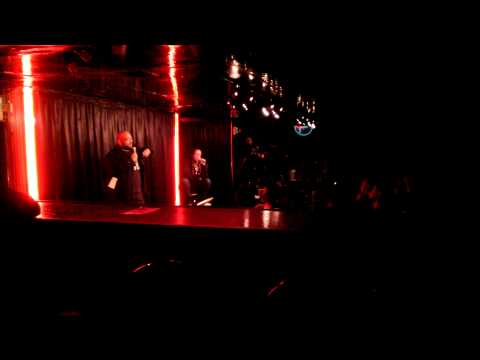 Last joke open mike session at tha comedy store