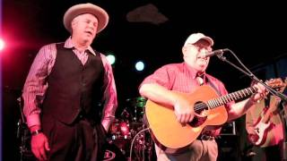 Robert Earl Keen and Bill Hearne. Paint The Town Beige