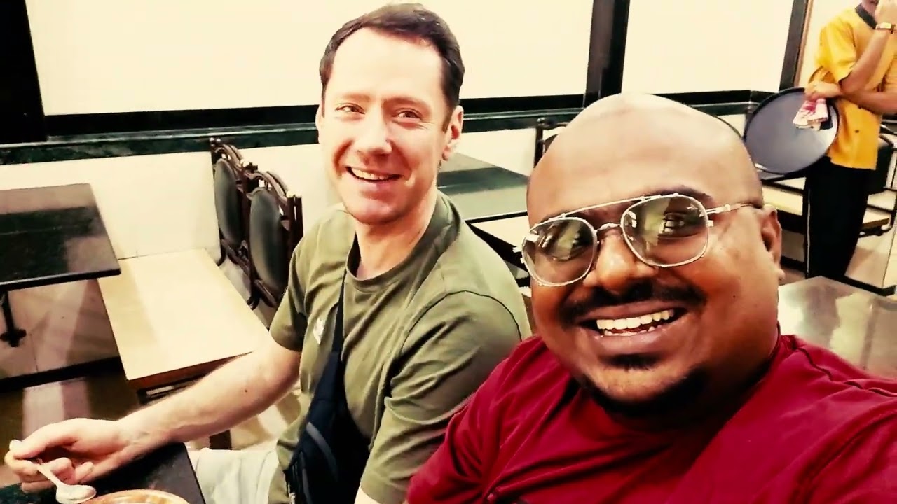 Exploring Mumbai's Gems: From Pune by Train to Iconic Marine Drive & Beyond