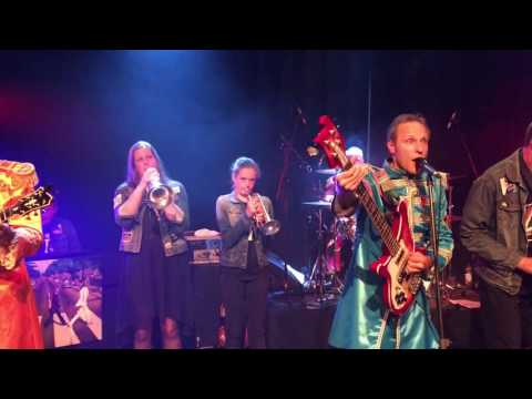 Hey Jude, by One After 909. Dutch Beatles Tribute Band