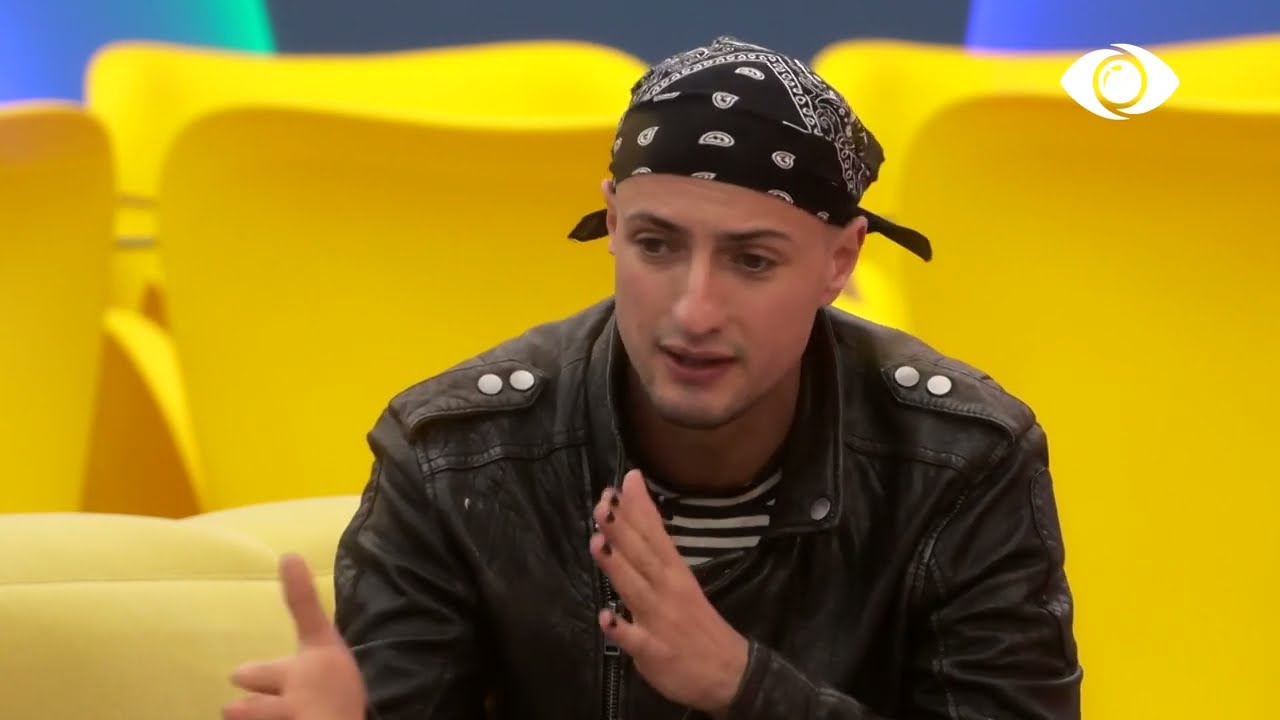 Kristi për Oltën: Mendon se ata që i quan shokë janë të detyruar ta mbrojnë