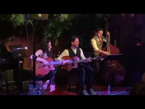 Touche de Manouche - Jingle Bells