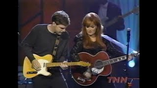 Wynonna Judd interviewed by Reba McEntire &amp; sings Wyld Unknown &amp; Tell Me Why at Fan Fair (1998)