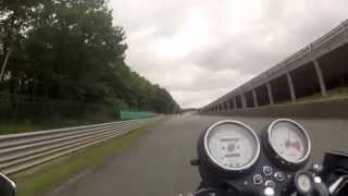 preview picture of video 'THRUXTON 900 CAFE RACER FESTIVAL, LINAS  MONTLHERY'