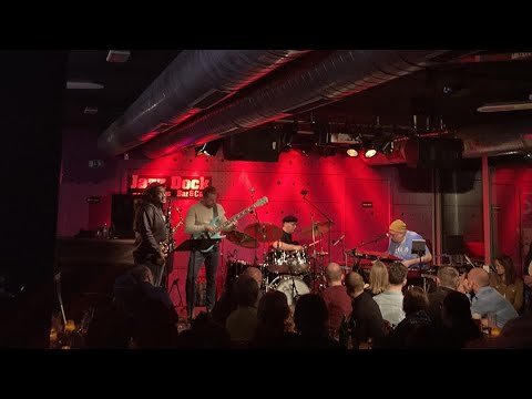 Hadrien Feraud bass solo in Prague