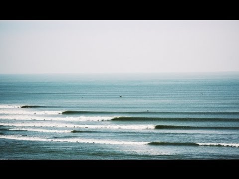 Chicama 4km Long Wave HD | Surfing North Peru surf spots - WavesSomewhere.com