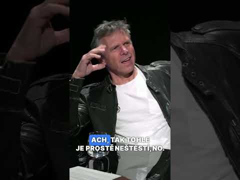 Český spevák J. Ledecký: Hymna Oskara Rózsu sa mi páčila. No bohužiaľ s reakciami sa nevyrovnal