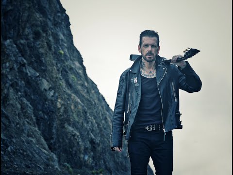 RICKY WARWICK DISCUSSES NEW RECORD, BLOOD TIES,  AND MORE
