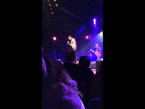 Coming Home - Kaiser Chiefs (Live at Music For Life 2014 Belgium)