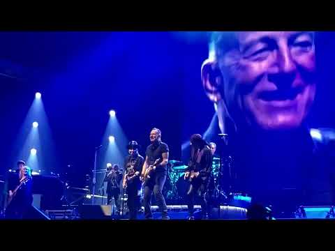 Bruce Springsteen & The E Street band, 15-05-2023 Paris FR, La Defense Arena. Multicam by Spiritof76