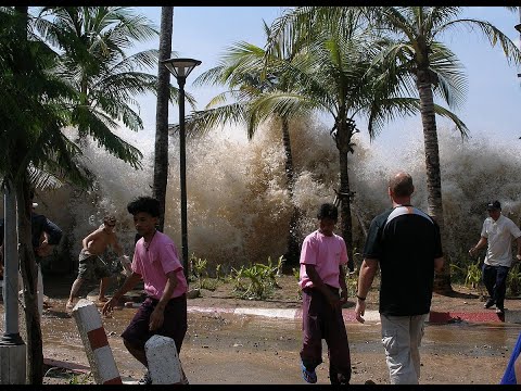 Tsunami 2004. Caught On Camera