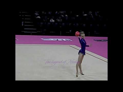 Jennifer PETTERSON (SWE) ball - 2011 Montpellier worlds Qualifs