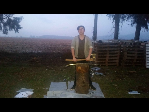 Experiment Spaltaxt vs Samuraischwert