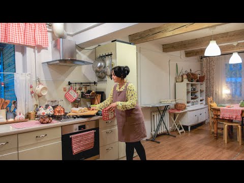 A cozy Winter Home vlog. Snowdrifts, a hot winter lunch, cleaning, and kitchen shopping