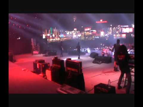 Thumbnail for "Evanescence - Bring Me to Life" Covered by Zeff Live Backstage camera by Evanescence