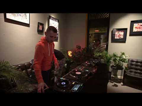 Varin | RTS.FM Budapest x Easy Art Space | 15.10.2022