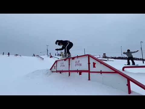 Devin DeSean 2019-2020 snowboard