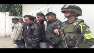 preview picture of video 'Capturados 20 inmigrantes ilegales transportados en un furgón por vías del Cauca - policiadecolombia'