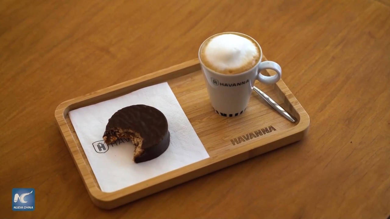 Firma argentina apuesta por la CIIE para llevar los tradicionales alfajores Havanna al mercado chino