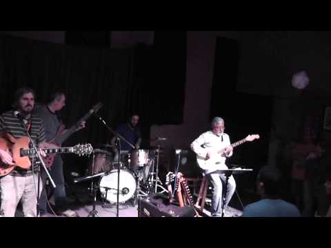 Shakedown Street - Sun Gate feat. Fareed Haque