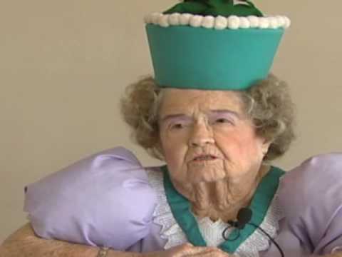 JUDY GARLAND: MUNCHKIN MARGARET PELLEGRINI TALKS ABOUT JUDY & 'THE WIZARD OF OZ'.