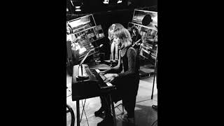 Fleetwood Mac - Show me a Smile [Stereo]